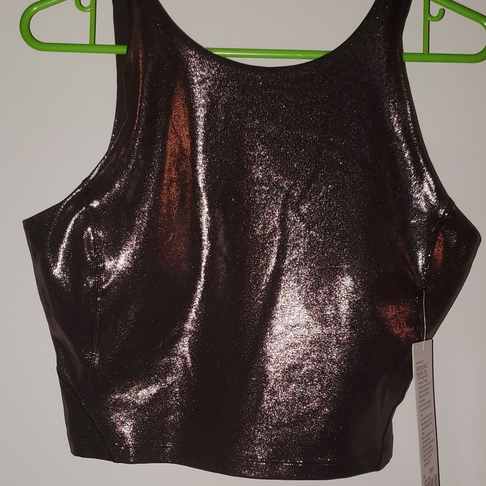 WOMEN TOP